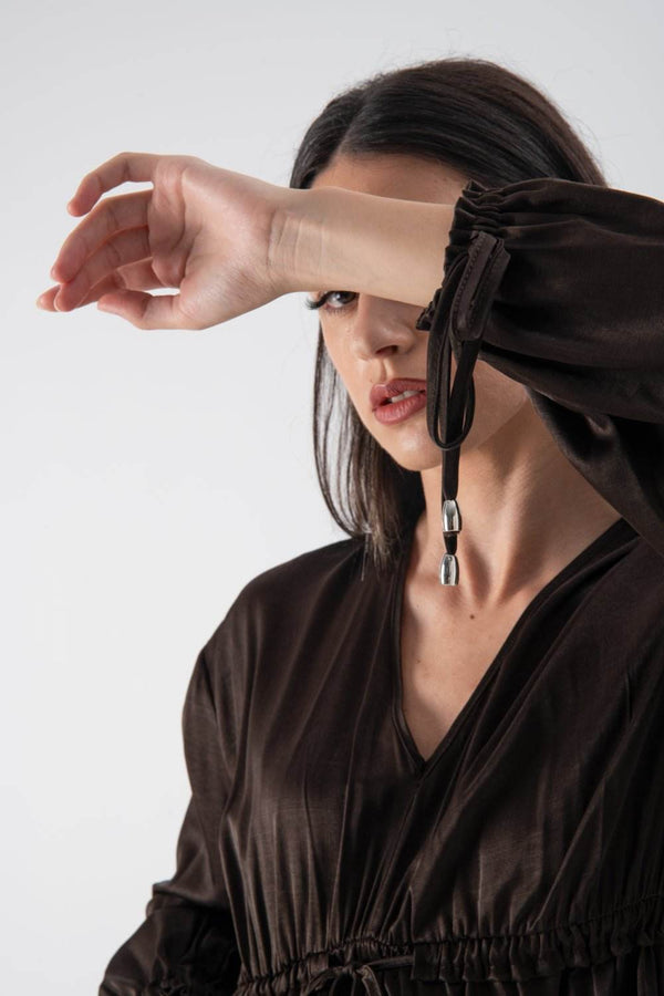 Abito lungo con scollo a V - MND™