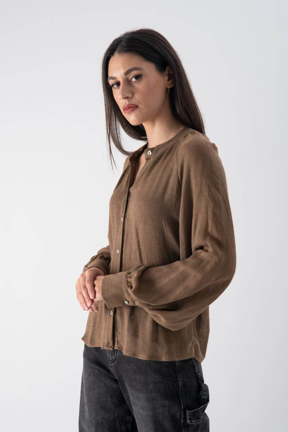 Camicia con scollo alla coreana - MND™