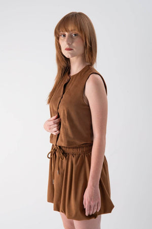 Gilet scamosciato cognac - MND™