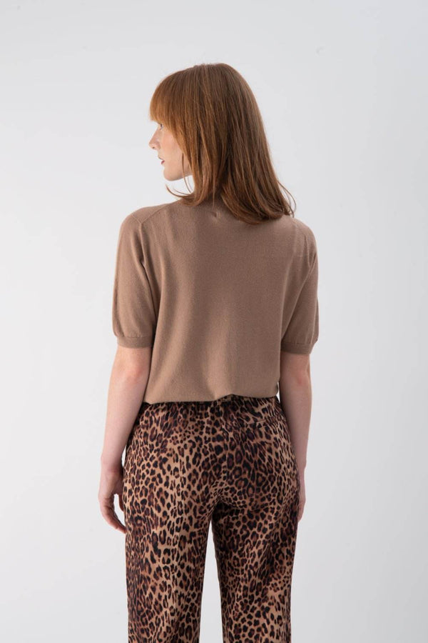 Maglia a mezzo collo con maniche corte - MND™