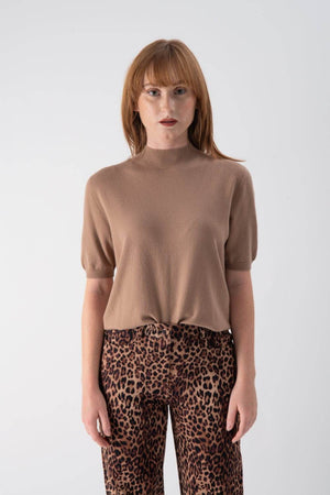 Maglia a mezzo collo con maniche corte - MND™