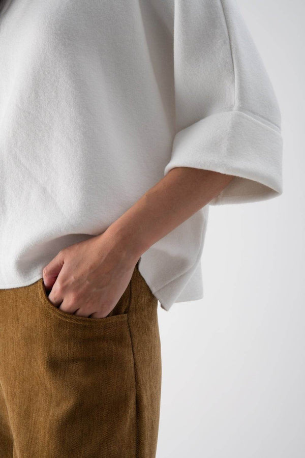 Maglia strutturata con risvolto panna - MND™