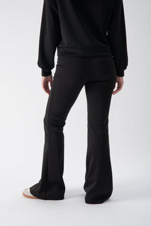Pantalone tuta slim fit con gamba svasata - MND™
