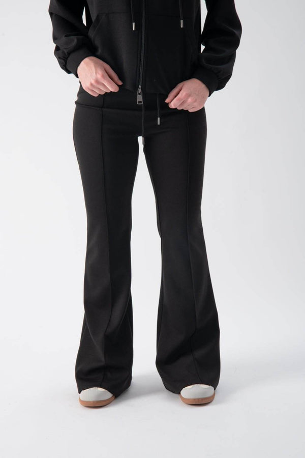 Pantalone tuta slim fit con gamba svasata - MND™