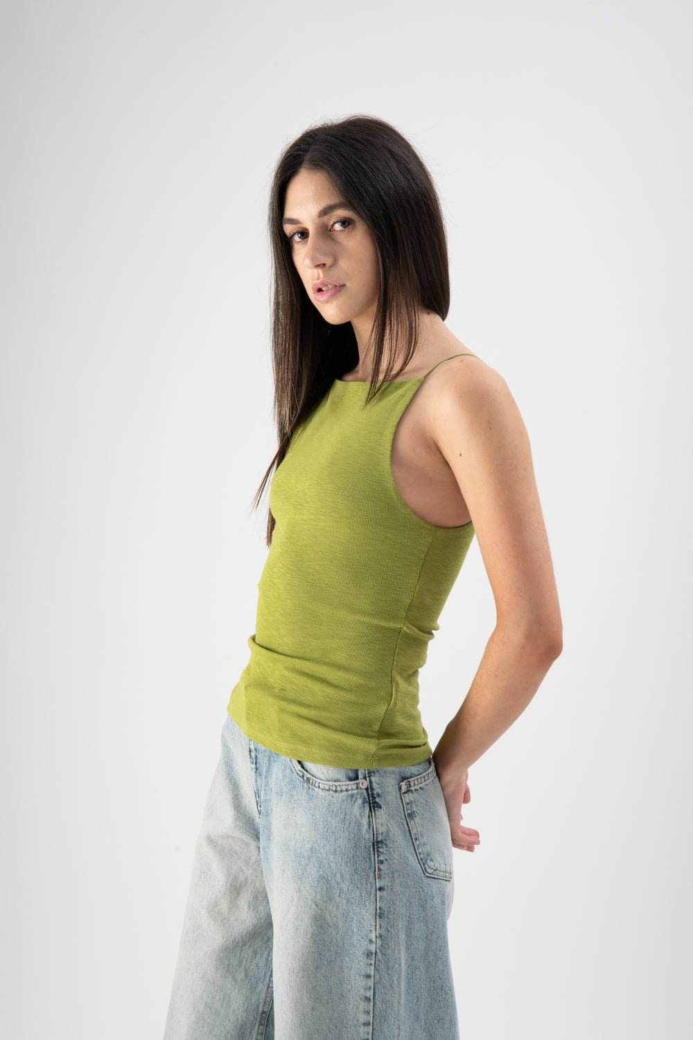 Top cropped a costine verde - MND™